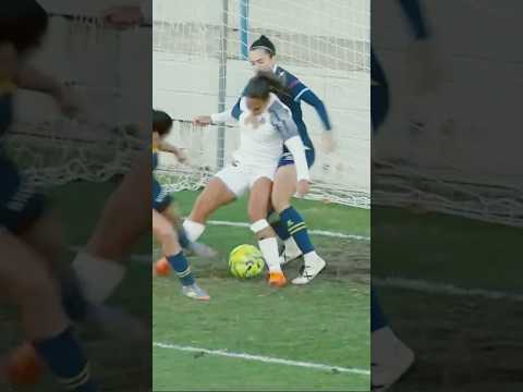 La más lista de la clase  #ligafmoeve #badalonawomen #futbol