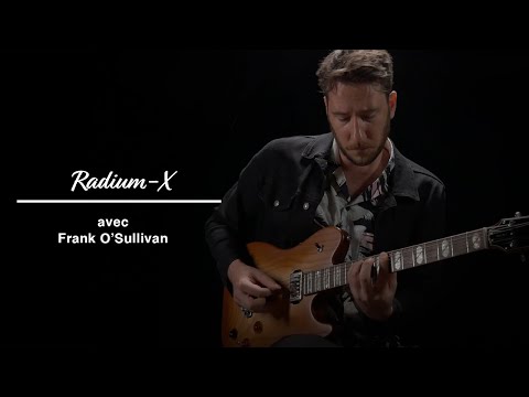 La Godin Radium-X Rustic Burst, jouée ici par Frank O'Sullivan