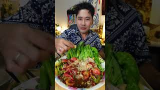 ตำแมงกะพรุนจืด ปกติจะยำน้ำมันงา วันนี้ลองกินเป็นตำปลาร้า ได้เรื่องเลย แซ่บ l กินกับกี้