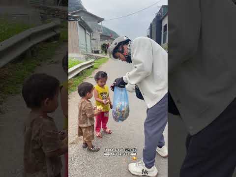 Tôi đi giúp đỡ #giadinh #cuoncuoncon #thieunhivuinhon #funny #vuichoicungcon