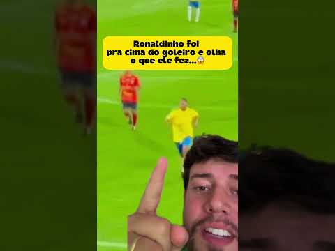 Golaço de Ronaldinho calou o estádio em 2025 #futebol #futebolbrasileiro #futebolamador