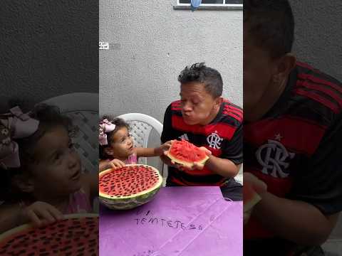 Pintaram a melancia #viralshort #paiefilhos #food #comida #funny #familia #papodefamilia #comedy