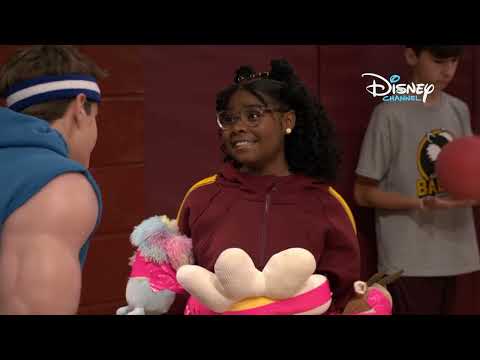 🏀 A kidobós | Waverly hely: Az új varázslók | Disney Csatorna