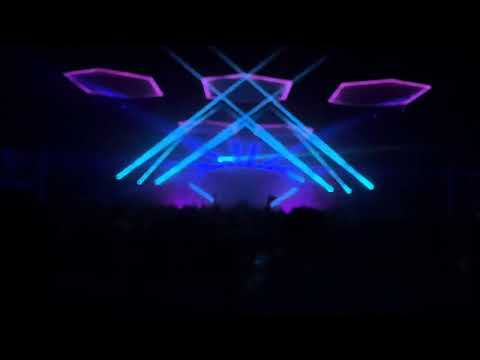 ‪LSZEE night two at Echostage featuring @lsdream & @CloZeeOfficial