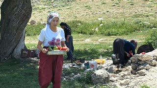 Bayramın ikinci günü her sene olduğu gibi yaylaya pikniğe gittik ￼