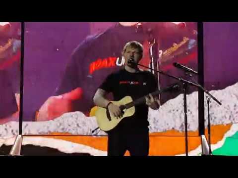 Ed Sheeran - Don't/New Man (Live At Berlin 27/03/17)