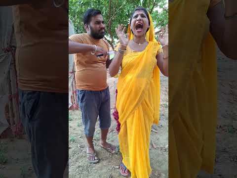 Karishma kyo chilla rahi hai ๐ฑ๐๐ #shorts #funny #comedy #prank