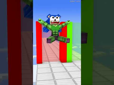 HELP SONIC HULK VS SPIDERMAN CHALLENGE ESCAPE FROM ZOMBİE WOOD with Sonic #minecraft #shorts