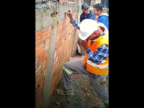 How NOT to build a wall 🤣