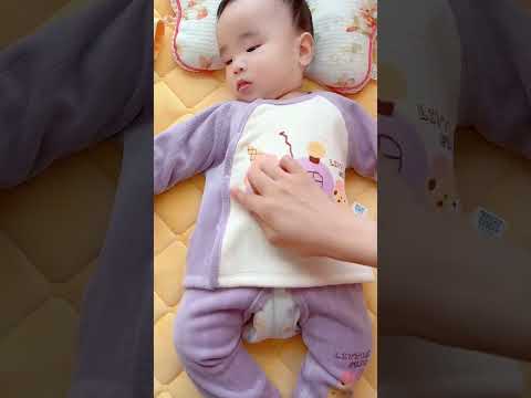 ✨Many new mothers🥰 are looking🍳 for these fleece-lined two-piece outfits #cute #cutebaby #baby