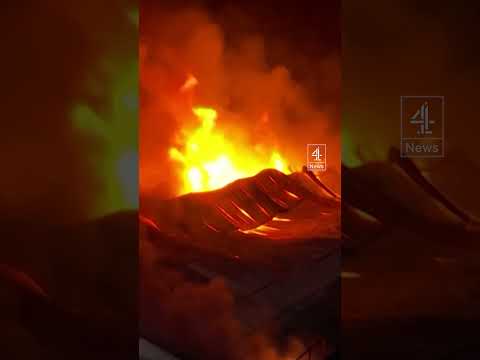 Massive fire rips through hundreds of shops in Bangladesh