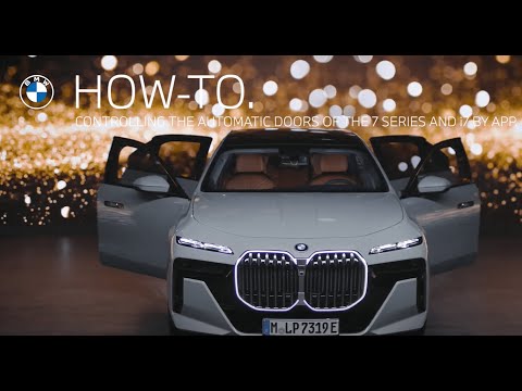How to Control The Automatic Doors of the 7 Series & i7 With the MYBMW App | BMW USA Genius How-To
