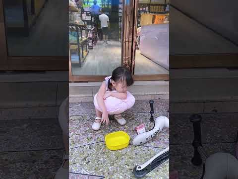 My Daughter Was Kicked Out By Dad And Met A Kind Man.#fatherlove #cutebaby #funny #family