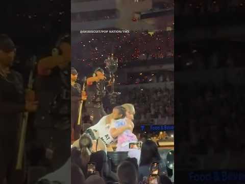 Taylor Swift shares moment with Kobe Bryant’s daughter