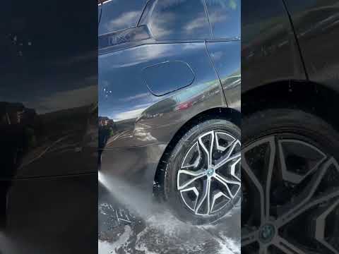 Jet washing at EVision Electric Vehicles