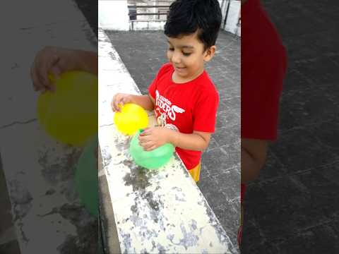 ballon popping fun time ๐๐๐คฃ๐คฉ#shorts #shortsviral #funny #trending #ballon