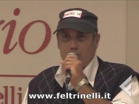 Federico Moccia presenta a Roma "Amore 14" 