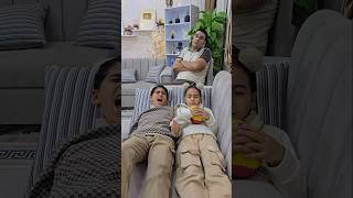 Siblings need lollipop to sleep 🍭👼💔😱