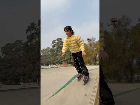 3 Girls, 1 Line, Amazing Skating Stunts 🤯🛼 #MahrooshSkater #SkatingStunt #Shorts