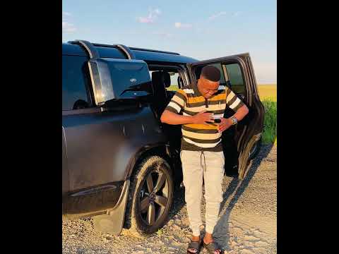 Ungalokhe uzenza iphoyisa lapho, sitshele iliphi inoni olithandile lapha kwiAlbum entsha?