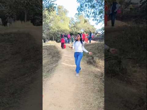 Thandi thandi pawan.❣️Mai chali ban k hawa #trending #ytshorts #love #dilwaaledulhaniyalejaayenge💕💕