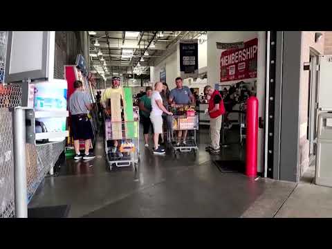 YouTube video thumbnail: Wall Street Rises as Fed Rate-cut Bets Gain Steam