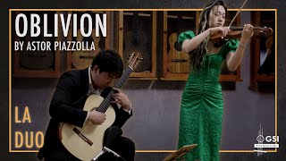 LA Duo (Juri Yun & Yiran Yao) play "Oblivion" by Astor Piazzolla. Guitar: 2025 Wolfgang Jellinghaus
