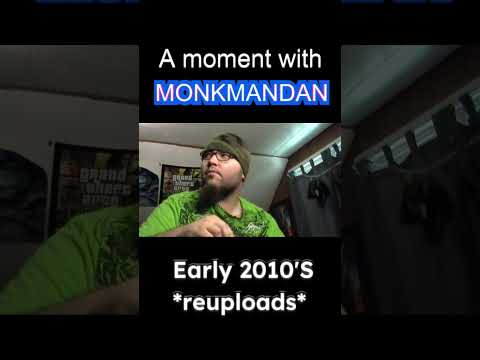 Reading Xbox live messages #amomentwithmonkmandan #monkmandan