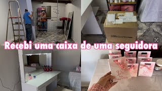 MINHA TÃO SONHADA PENTEADEIRA CHEGOU | COLOCANDO A PAREDE E PORTA DO STUDIO 🤩