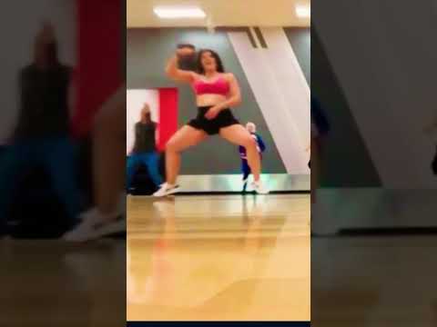 #Zumba #ojosasi #shakira #zumbafitness #dance