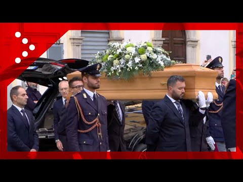 Varese, I Funerali Di Stato Di Roberto Maroni. Partecipano Meloni ...