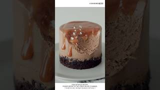 달콤 짭조름! 솔티드 카라멜을 흘린 미니 초콜릿 치즈케이크 Salted Caramel Chocolate Cheesecake #Shorts #Baking