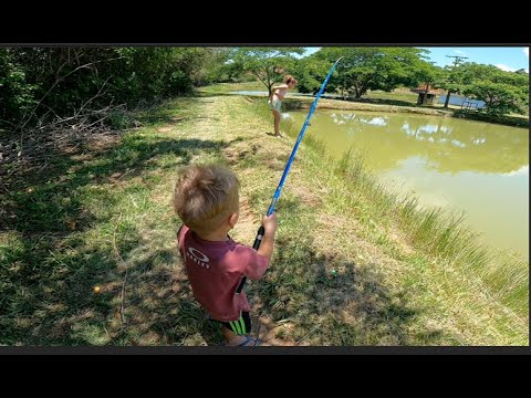 CORRE QUE GAEL PEGOU UM PEIXE SERÁ QUE É O TAMBACU GIGANTE.