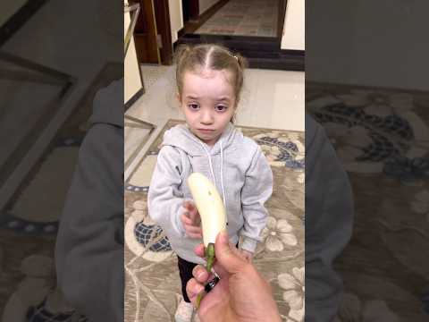 كل شخص اعطيته على لون بشرتو