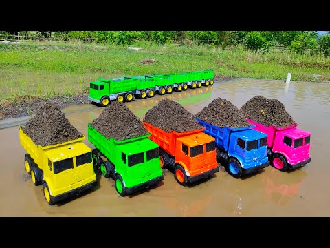 Membersihkan Truk Tronton Pasir Dan Menemukan Mainan Beko, Damkar, Mobil Truk, Loader, Motor Balap