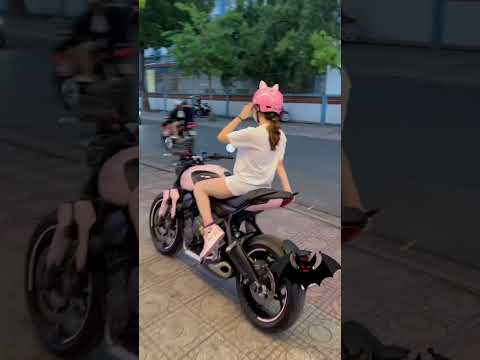 Mua 1 được 2 #thinhhanh #biker #automobile