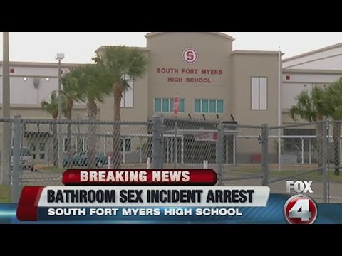 25 Boys Do 15 YR Old Girl  In S. Fort Meyers Highschool Restroom @Hodgetwins