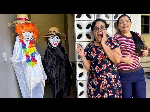 TEM BARULHOS ESTRANHOS EM MINHA CASA | VOVÓ GRAÇA