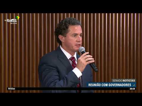 'Vamos nos reunir mesmo em meio aos destroços', diz Veneziano em reunião com Lula 'Vamos nos reunir mesmo em meio aos destroços', diz Veneziano em reunião com Lula