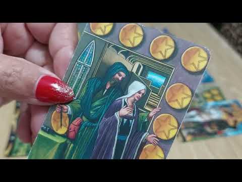 ¿Buscará la reconciliación? Tarot interactivo