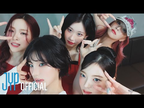 ITZY "Kiss & Tell"