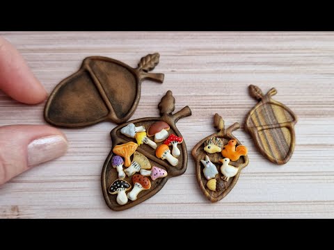 Miniature gingerbread cookies on an acorn-shaped tray🤎🐿️🦔🍄‍🟫🍄Polymer clay