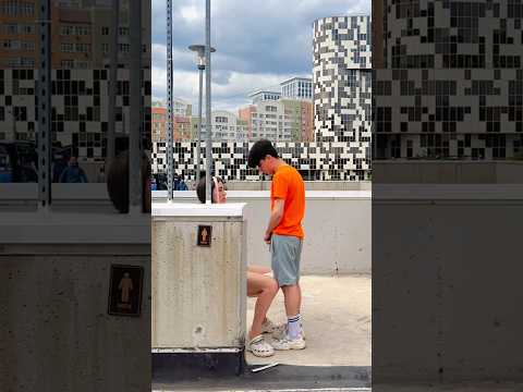 They believed that I was a toilet… 1 or 2 reaction?🤣