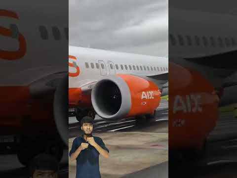 प्लेन से यात्री जल्दबाजी में निचे उतर रहे है plane se Yatri jaldbaji me niche Utar rahe hain#short