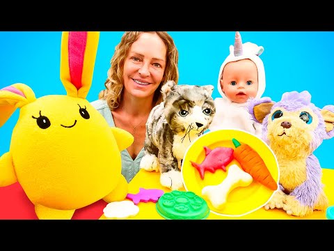 Baby Born Puppen Video für Kinder. Leckereien für die Spielsachen. Baby Puppen