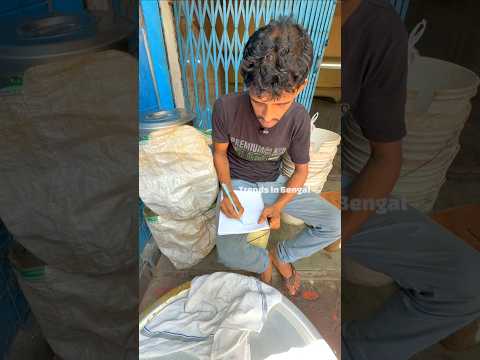 রাজুদা প্রথম টেরেন্স বাংলাকে অটোগ্রাফ দিলো