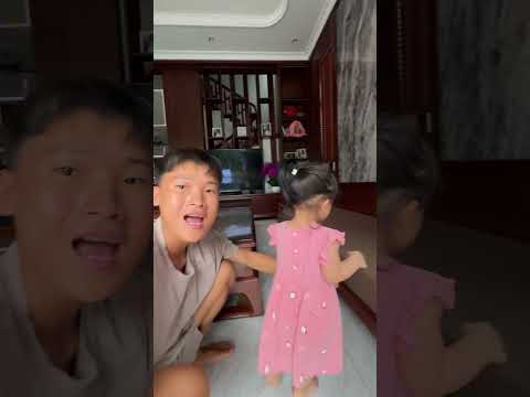 Cảm xúc lần đầu được con đút cho ăn kiểu