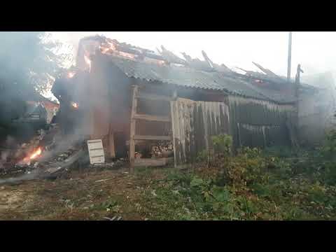 Сумська область: сільські вогнеборці ліквідували масштабну пожежу на території приватного домоволодіння
