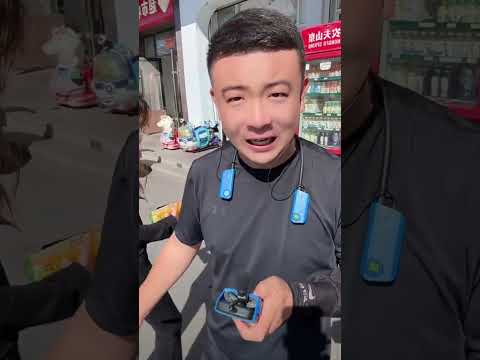 元帅户外撩妹 #户外逗美女 #整蛊情侣 #街头搭讪 #搞笑互动 #prank couple #Street chatting up beauties #Funny interaction