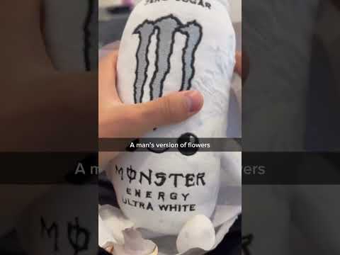 <strong>Caffeine</strong> lovers what do you think?🤩🤍⚡️ #whitemonster #monster #gym #caffeineaddict